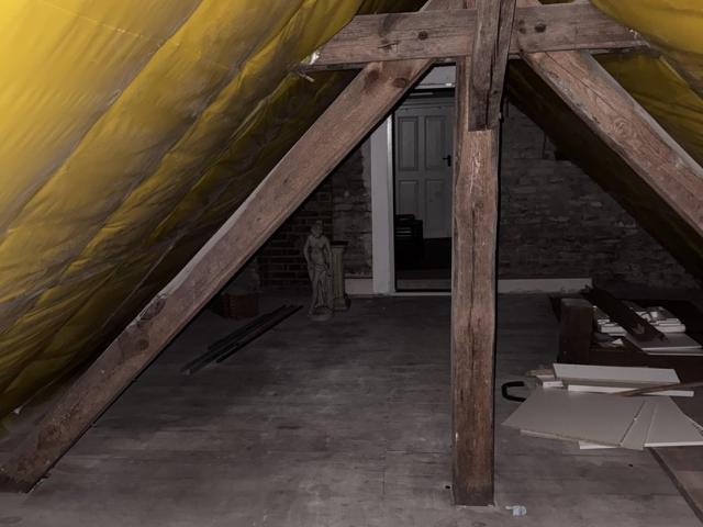 60 m² Lagerfläche zu vermieten – Dachboden im 2. Obergeschoss