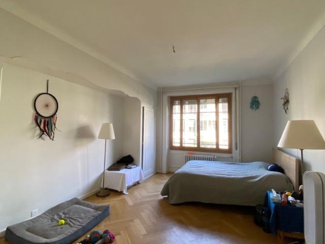 60 m²