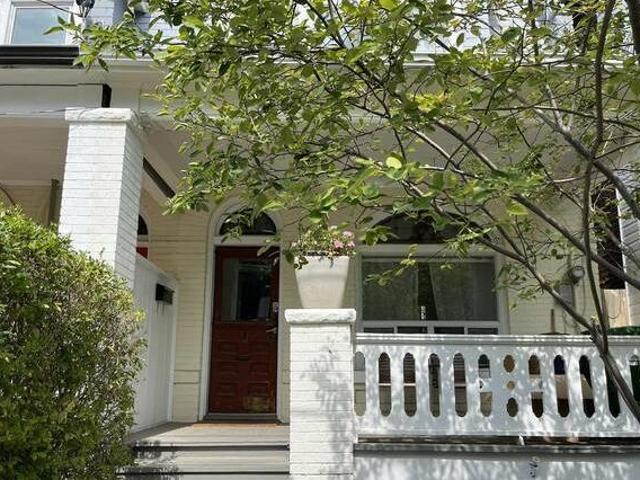 60 Mitchell Ave 1 Toronto ON M6J 1B9 2 Bedroom Apartment for 4000 month