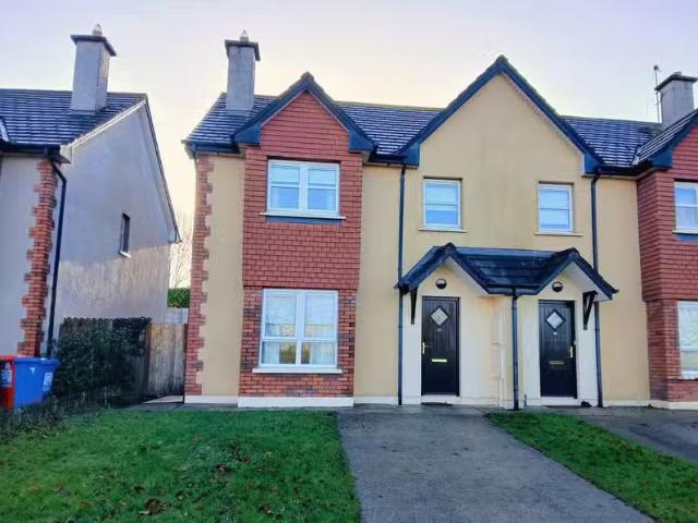 60 Rathowen, Fermoy, Co. Cork, P61EE00 is for sale