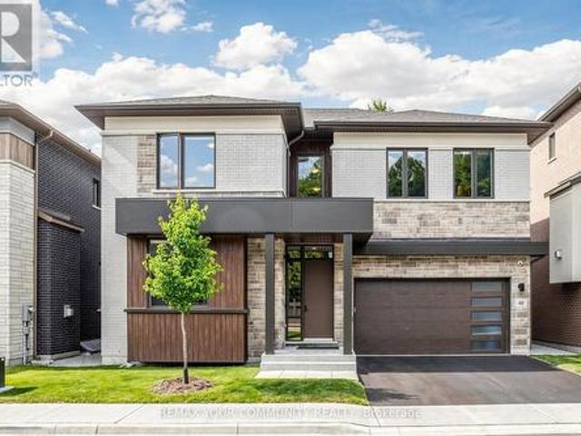 60 Royal Hill Court, Aurora, ON, L4G 3Z7 house for sale | Listing ID N13520 | Royal LePage