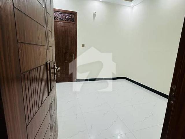 60 Square Yards Flat Available For Sale On Ground Floor Builder File
