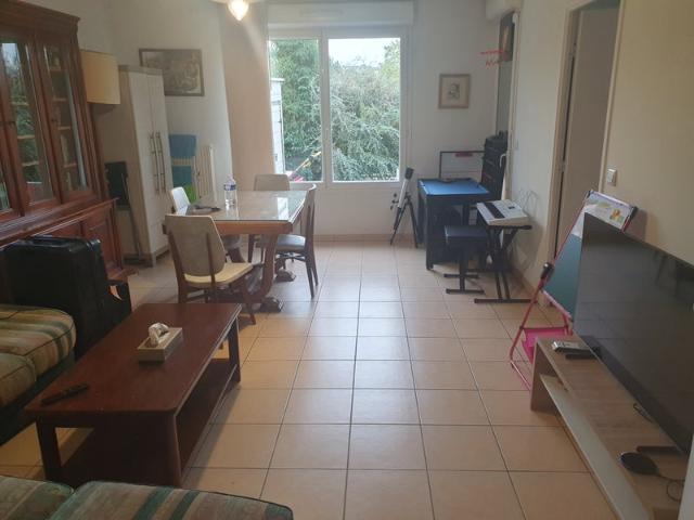 60m2