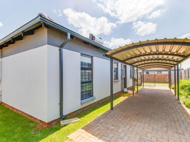 60m² Home in Milano Security Estate, Sky City, Alberton