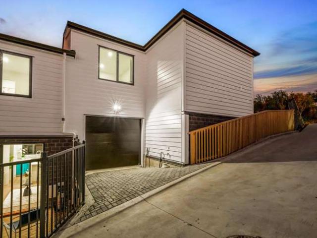 60a Colwill Road, Massey, Waitakere City