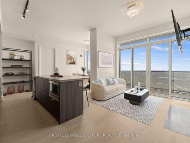 6108 7 Grenville Street, Toronto, ON, M4Y 0E9 condo for sale | Listing ID C13431 | Royal LePage