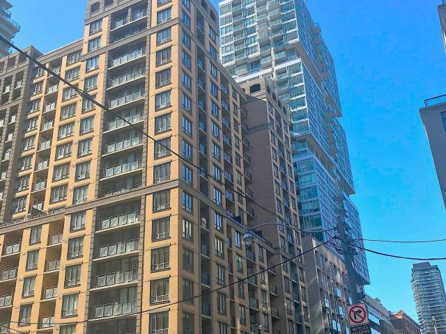 610 140 Simcoe Street, Toronto | 2Beds/2Bath, Condo, $3,200/mo | Condos. Ca