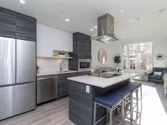 610 1628 Store St, Victoria, BC, V8W 3K3 Single Family Prope.