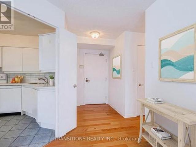 610 25 Maitland Street, Toronto, ON, M4Y 2W1 condo for sale | Listing ID C13478 | Royal LePage