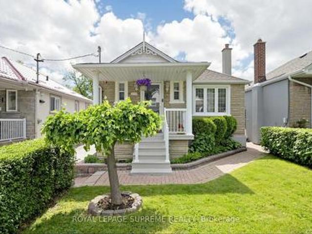 610 Mcroberts Avenue, Toronto, ON, M6E 4R7 house for sale | Listing ID W13444 | Royal LePage