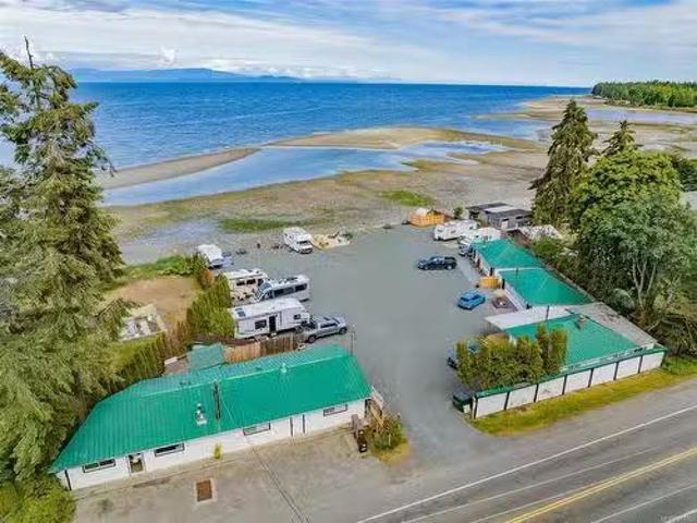 6115 Island Hwy West, Qualicum Beach, BC, V9K 2E2 commercial.