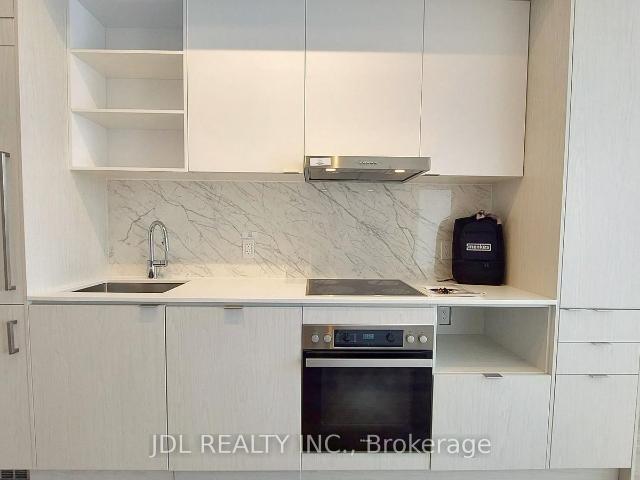 6115 55 Cooper Street, Toronto | Leased, C13581 | Condos. Ca
