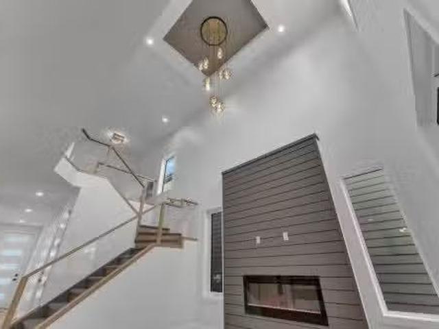 6111 Crawford Drive, Edmonton, AB, T6W 4L7 house for sale L.