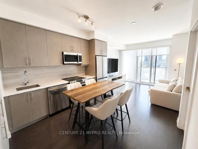 611 95 Oneida Crescent, Richmond Hill | For Rent @ $2,500 | Condos. Ca