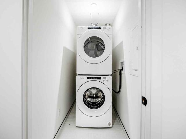 611 Davenport Road 1 Bedroom Apartment for Rent at 611 Davenport Rd, Waterloo, ON N2L 0L3 Colonial Acres