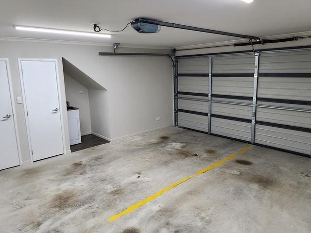 6/11 Jones Crescent
