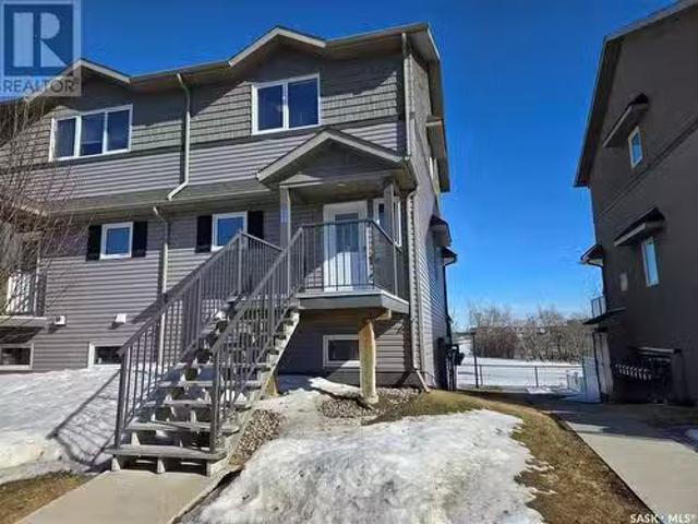 612 1303 Richardson Road, Saskatoon, SK, S7R 0L1 townhouse f.