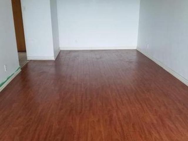 612 61 Markbrook Lane, Toronto, ON, M9V 5E7 lease for lease | Listing ID W13167 | Royal LePage