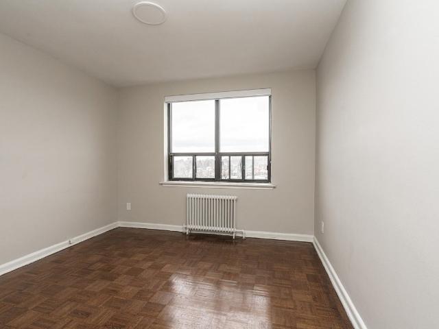 612 Dawes Road 1 Bedroom Apartment for Rent at 612 Dawes Rd, Toronto, ON M4B 2G8 Clairlea
