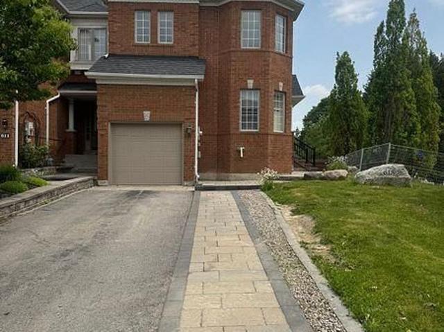 Bsmnt 613 Osler Court, Newmarket | 1Beds/1Bath, Townhouse, $1,750/mo | Condos. Ca