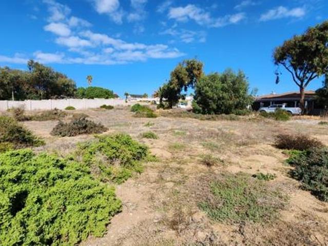 613 m² Land available in Saldanha