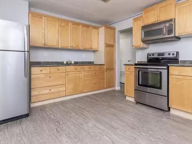 61451473 6109 97a Ave Nw