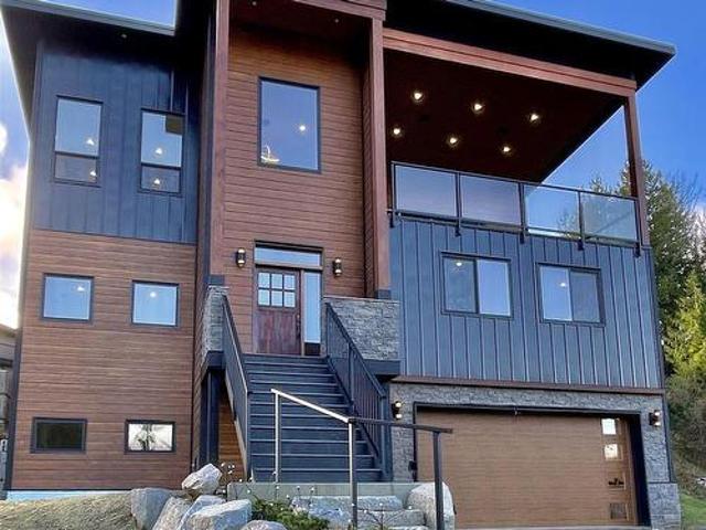 6159 S Gale Avenue, Sechelt, BC, V7Z 0L5 house for sale | Listing ID R2954 | Royal LePage