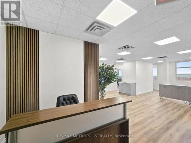 615 2 Bovaird Drive E, Brampton, ON, L6R 0W3 commercial for lease | Listing ID W13425 | Royal LePage
