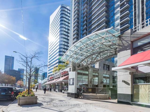 615 4 Yonge Street, North York | 1Beds/1Bath, Condo, $2,300/mo | Condos. Ca