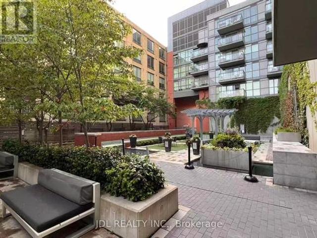 615 775 King Street W, Toronto, ON, M5V 2K3 lease for lease | Listing ID C13497 | Royal LePage