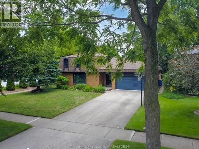 615 Lacroix Street, Chatham, ON, N7M 5X7 house for sale | Listing ID 26014 | Royal LePage