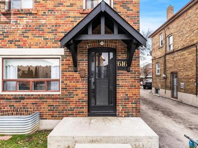 616 Old Weston Road, Toronto, ON, M6N 3B3 house for sale | Listing ID W13116 | Royal LePage