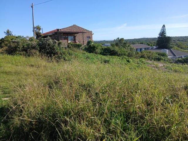 616 m² Land available in Paradise Beach