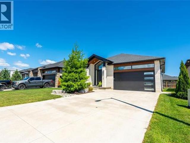 616 Mead Court, Sarnia, ON, N7W 0B5 house for sale | Listing ID 26017 | Royal LePage