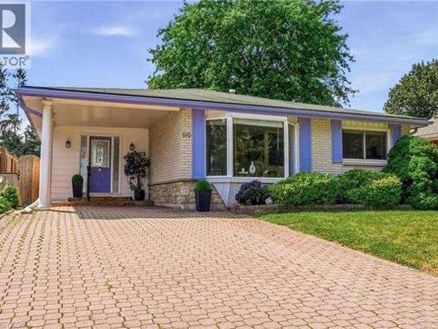 616 Mullin Way, Burlington, ON, L7L 4J4 house for sale | Listing ID 40855 | Royal LePage
