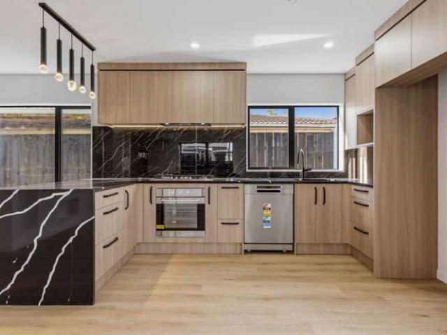 6/17 Gloaming Place, Conifer Grove, Papakura