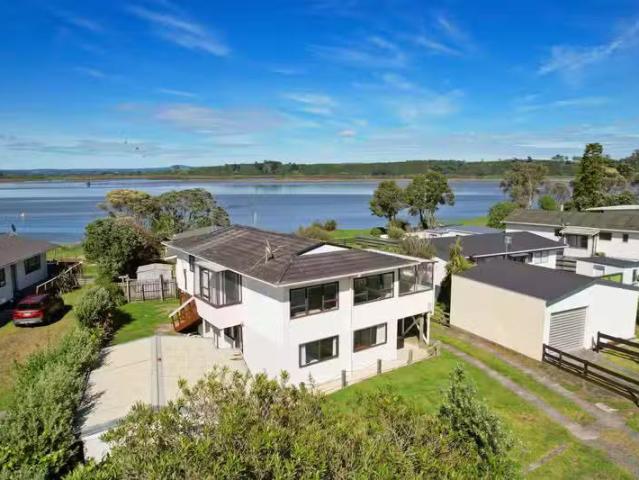 618a Pukehina Parade, Pukehina, Western Bay Of Plenty For Sale