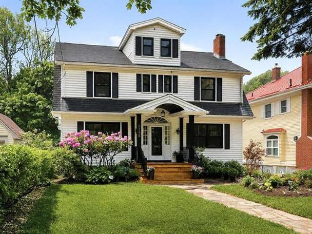 6196 Oakland Road, Halifax, NS, B3H 1P2 house for sale | Listing ID 202614 | Royal LePage
