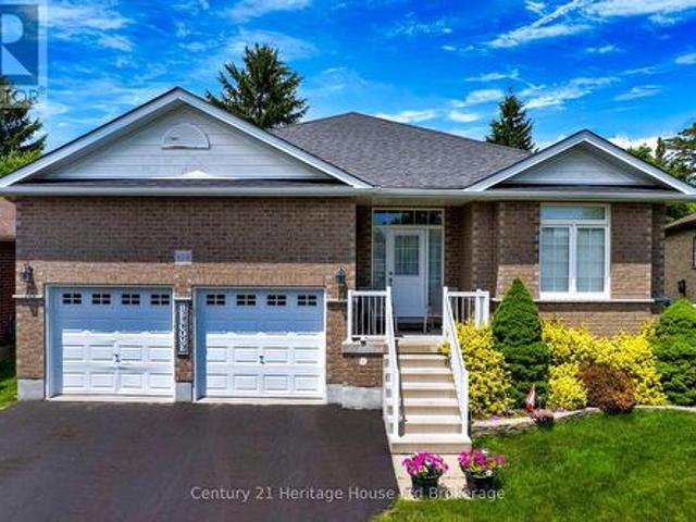 619 Fox Hollow Court, Woodstock North, ON, N4T 1W3 house for sale | Listing ID X13594 | Royal LePage