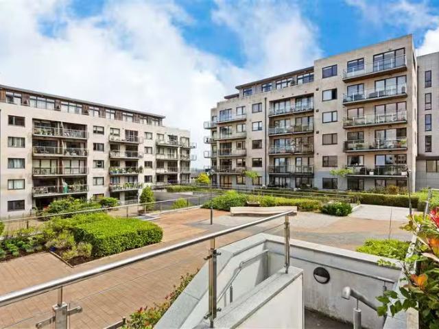 61 The Willow, Parkview, Stepaside, Dublin 18, D18 AH10