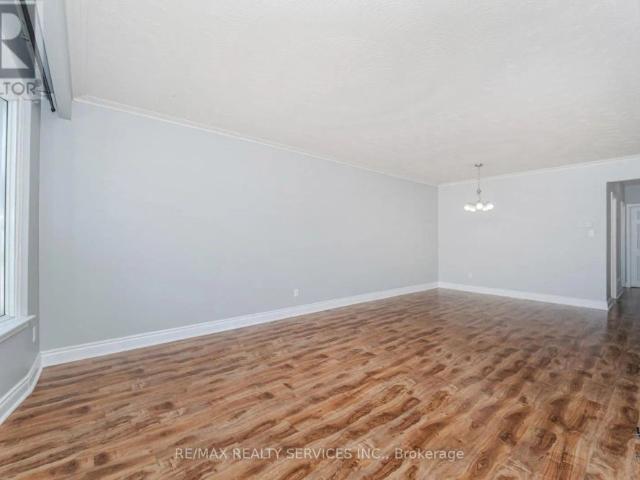 61 AVONDALE BOULEVARD