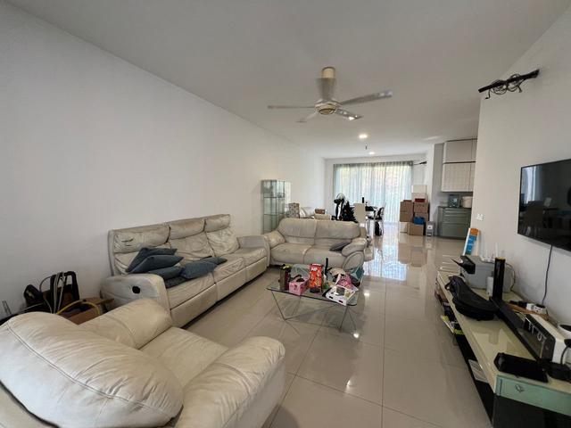 61 Bedrooms Camelia Tamansari Rawang