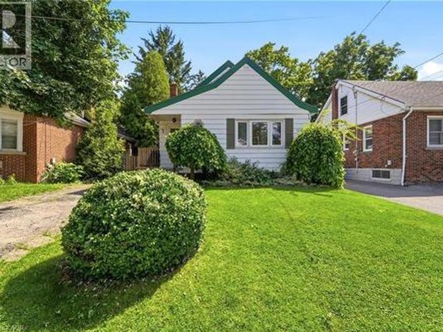 61 Glenmount Avenue, Hamilton, ON, L8S 2L3 house for sale | Listing ID 40846 | Royal LePage