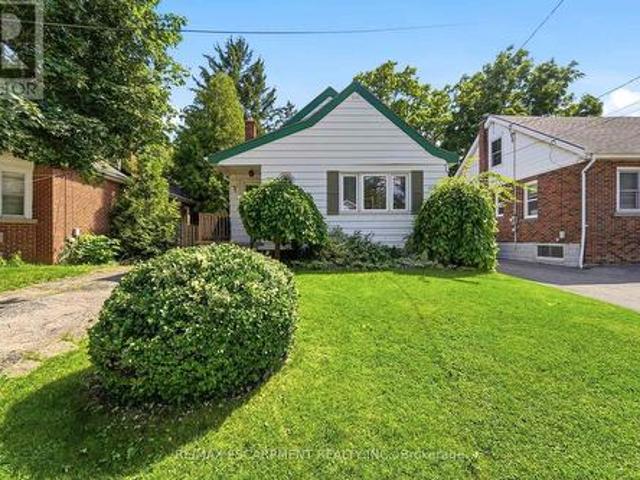 61 Glenmount Avenue, Hamilton, ON, L8S 2L3 house for sale | Listing ID X13545 | Royal LePage
