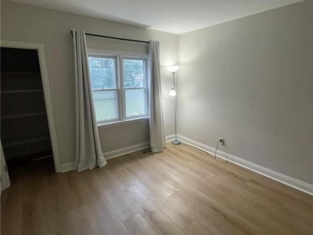61 HAMEL Avenue Unit# Front, Kitchener, Ontario, N2K1M7