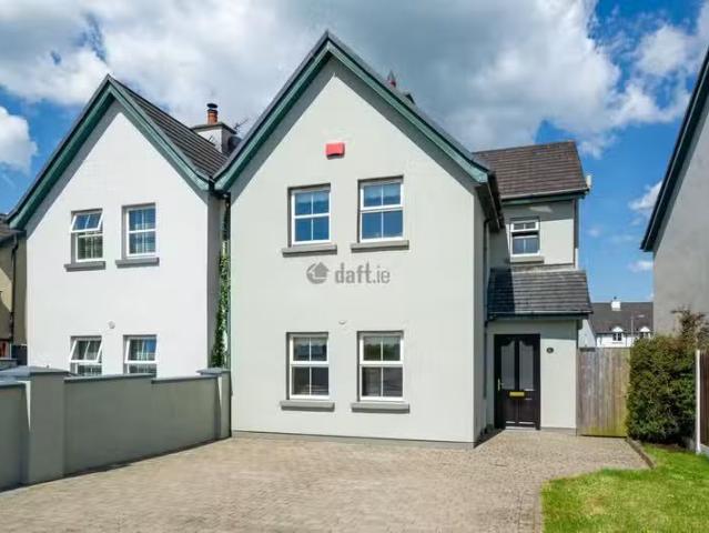 61 Hazelbrooke, Spa Glen, Mallow, Co. Cork is for rent