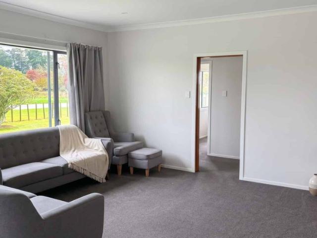 61 Hoggs Road, Kuku
