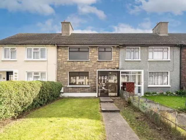61 Huband Road, Bluebell, Dublin 12, D12TV76 is for sale