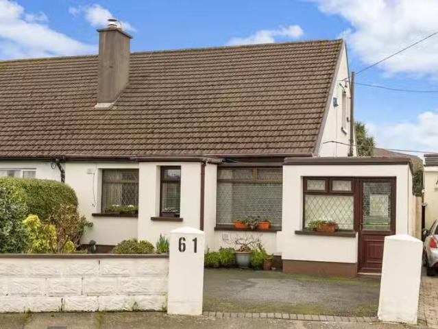 61 Meadow Grove, Dublin 16, Churchtown, Dublin 14, D16E124 is.
