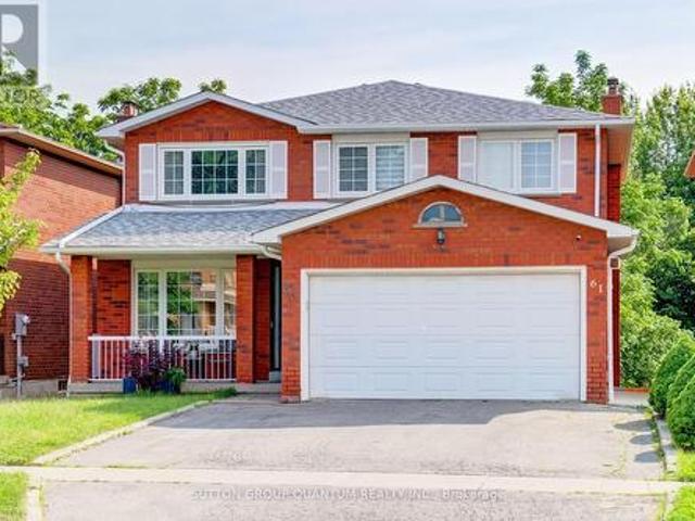 61 Sunforest Drive, Brampton, ON, L6Z 2W7 house for sale | Listing ID W12240 | Royal LePage